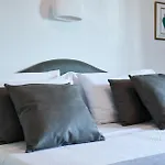 Aumm Aumm! Apartment